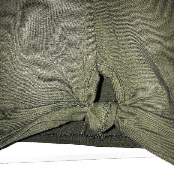 Green Knotted Crop Top - Picture 3 of 3